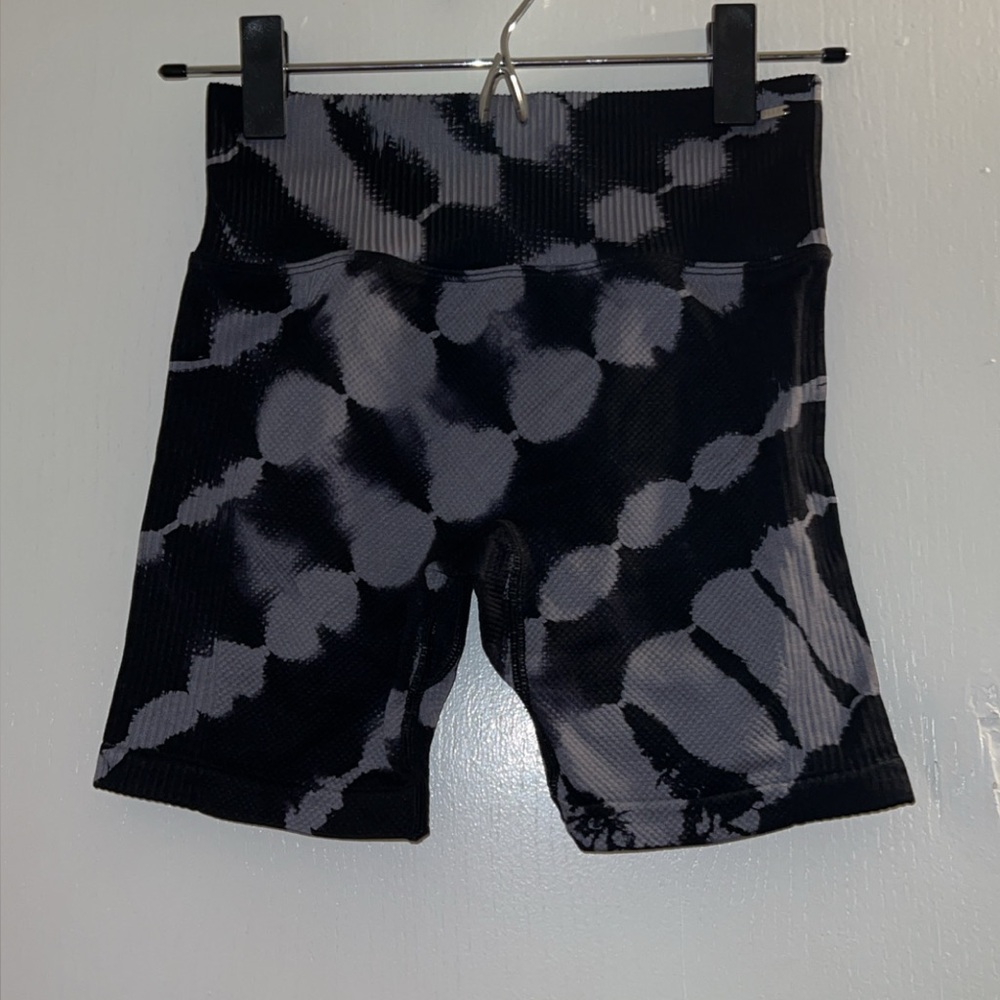 PINK Active Biker Shorts